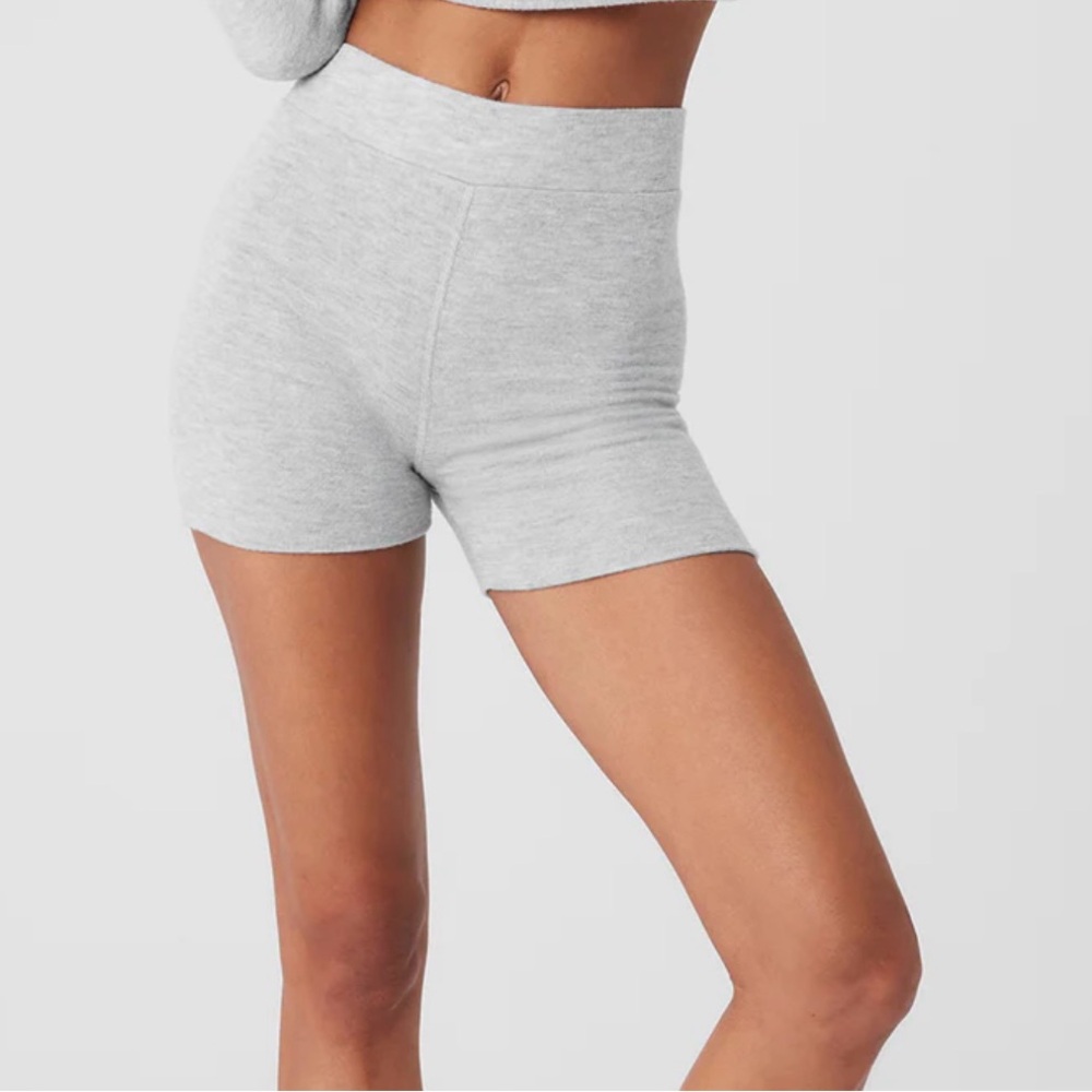 Alo shorts